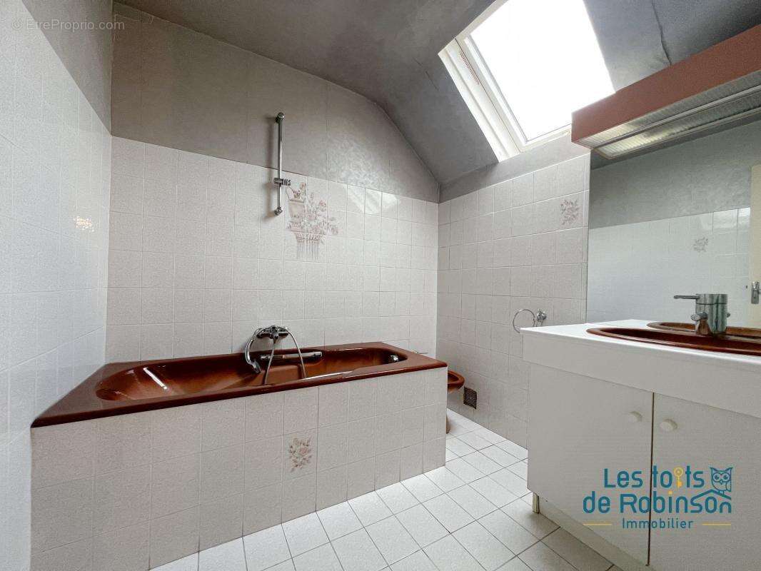 Maison à LE PLESSIS-ROBINSON