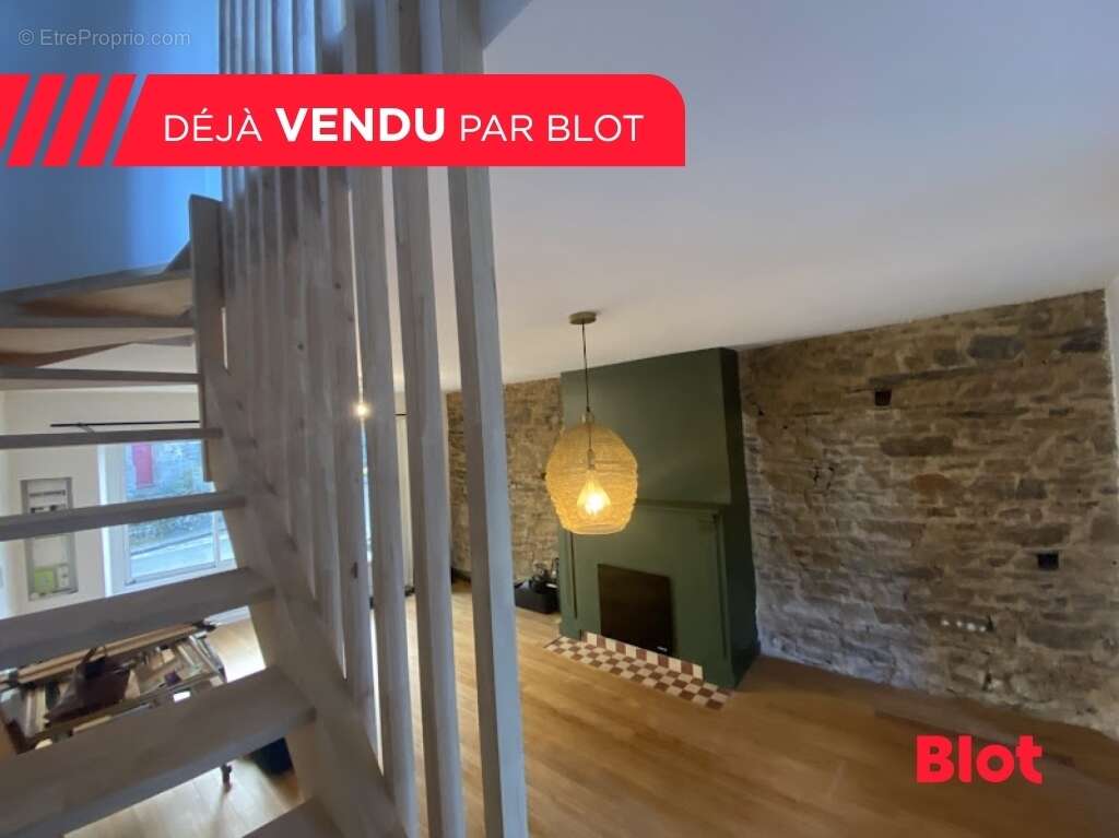 Maison à PIRE-SUR-SEICHE