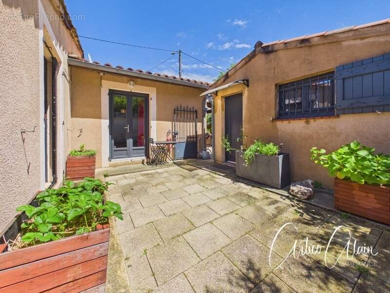 Maison à VILLEFRANCHE-DE-LAURAGAIS