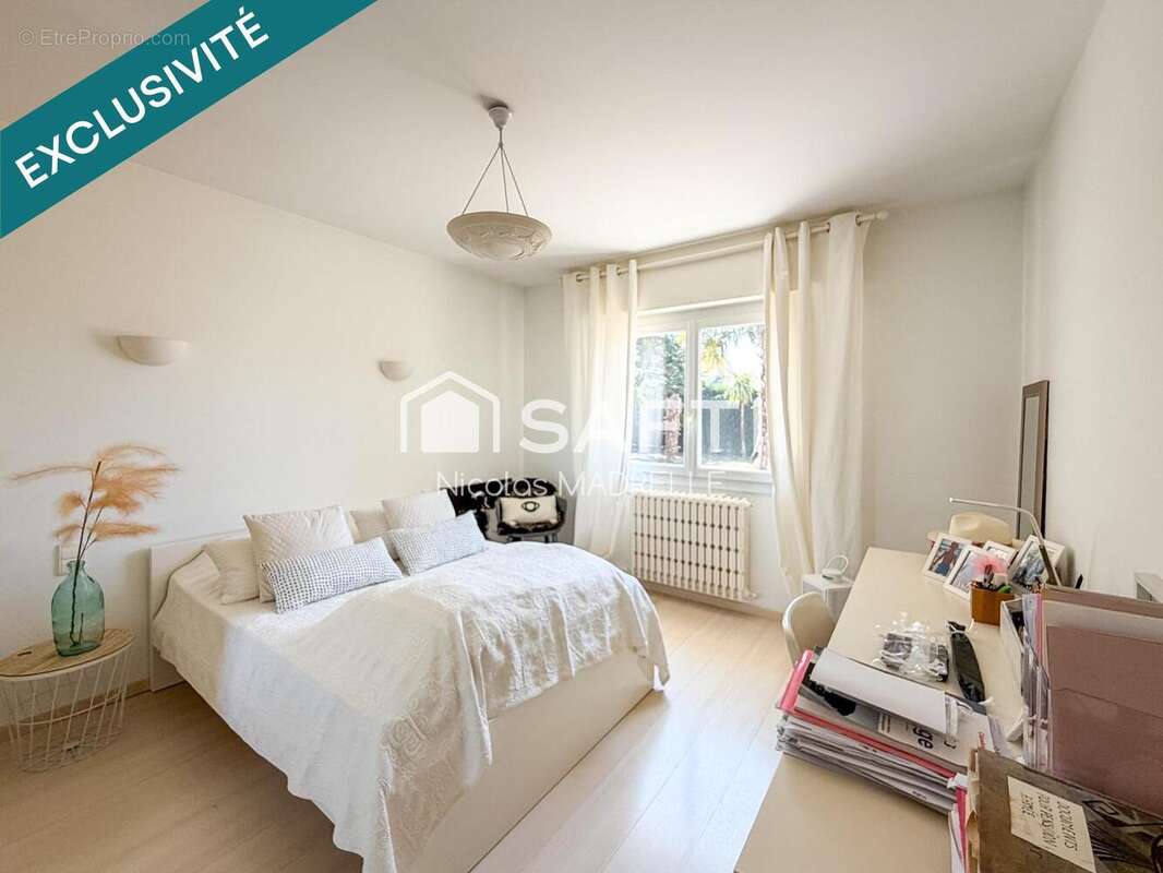 Maison 150 m² à Ambares-Et-Lagrave  - photo 4