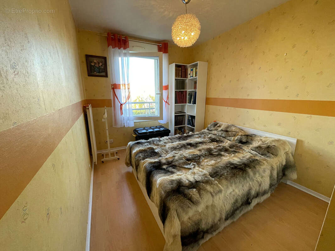 Appartement à LE PLESSIS-TREVISE