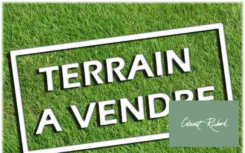 Terrain à PLEURTUIT