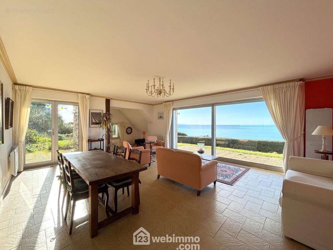 Maison 193 m² à Tredrez-Locquemeau  - photo 6