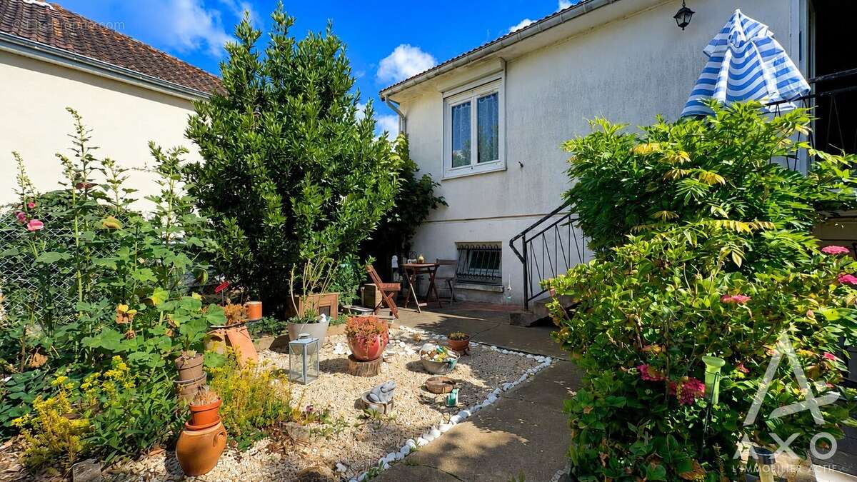 Maison à CEPOY
