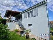 Maison à COLLONGES-LES-PREMIERES