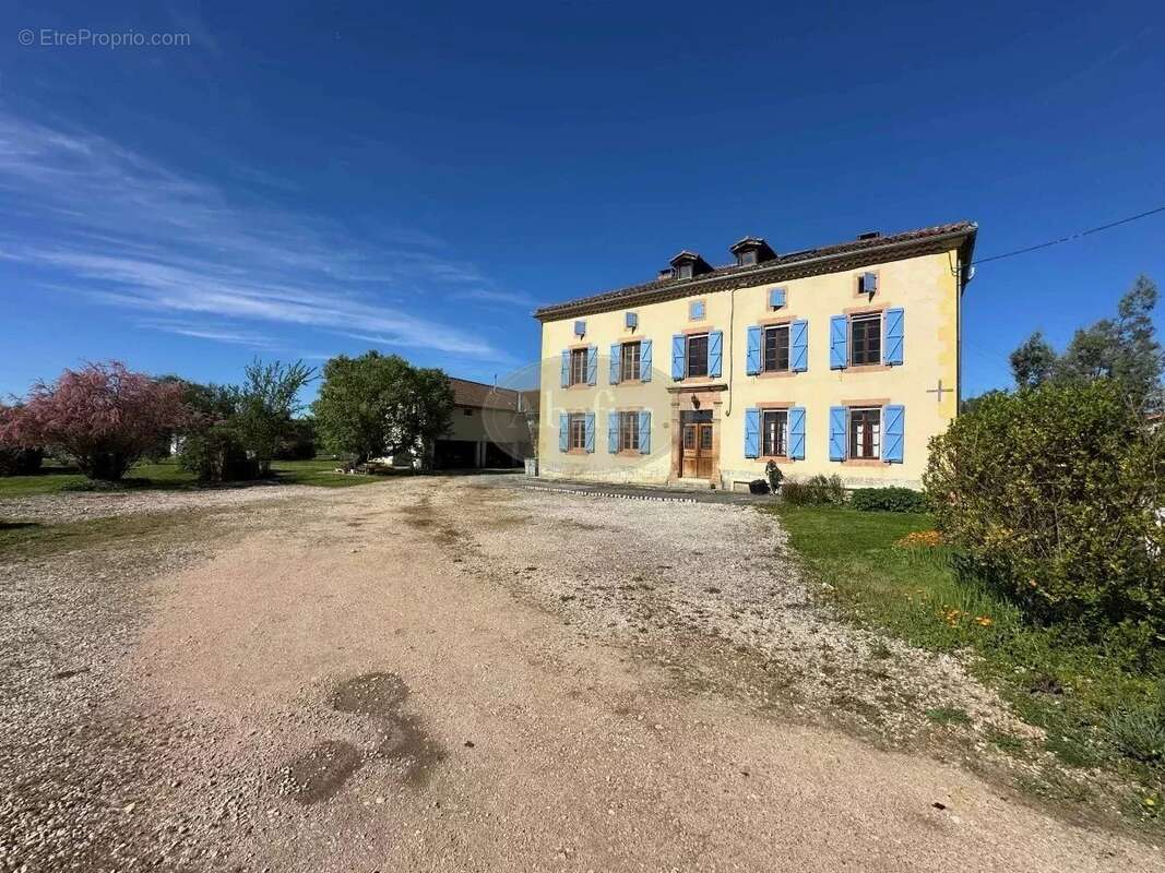 Maison à BOULOGNE-SUR-GESSE