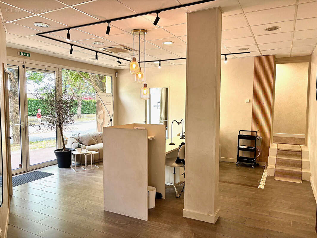 Commerce à CHILLY-MAZARIN