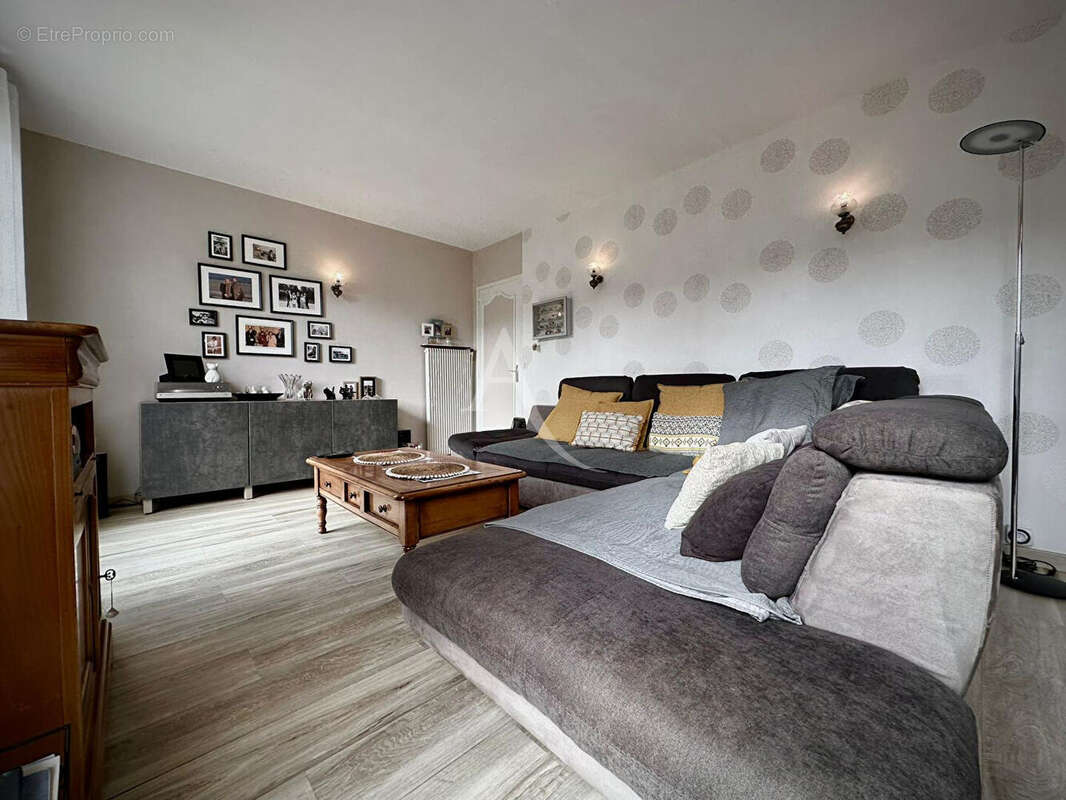 Maison à CHATEAUNEUF-EN-THYMERAIS