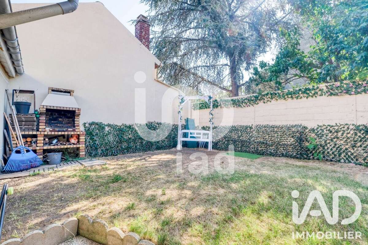 Maison 95 m² à Aulnay-Sous-Bois  - photo 6