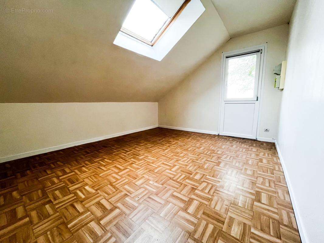 Maison à LA FRENAYE