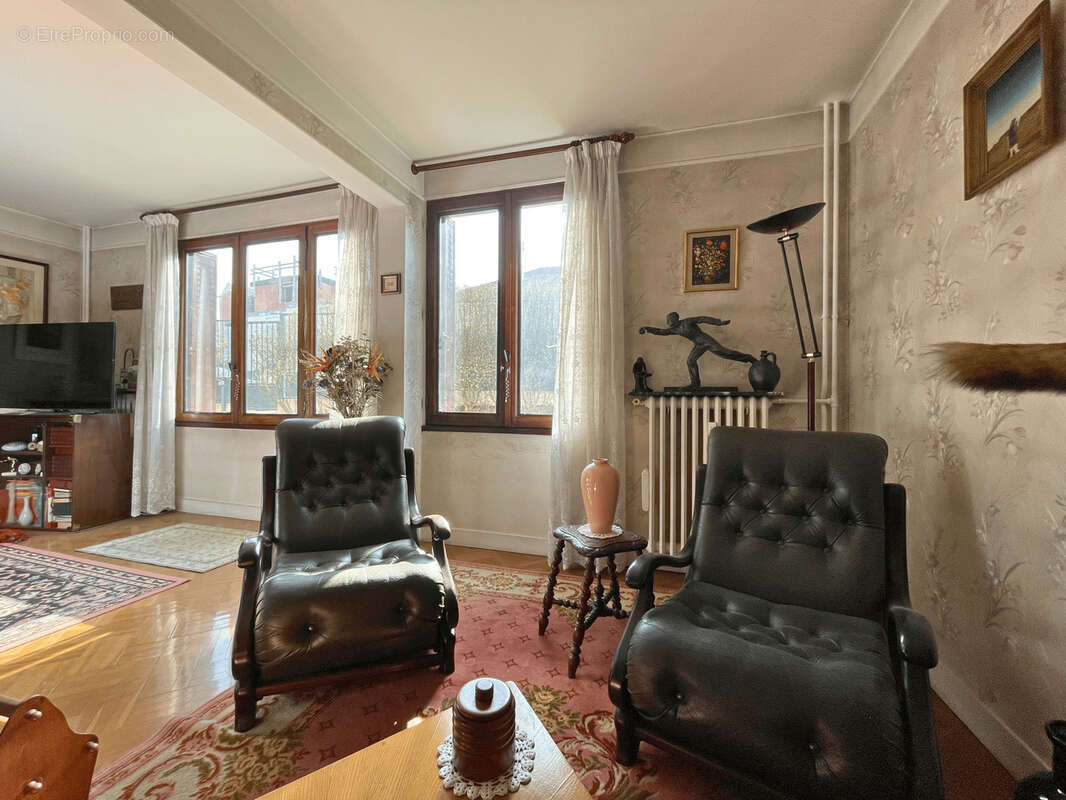 Appartement à NOISY-LE-SEC