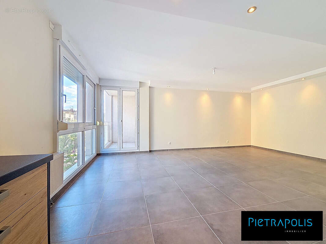 Appartement à FRANCHEVILLE