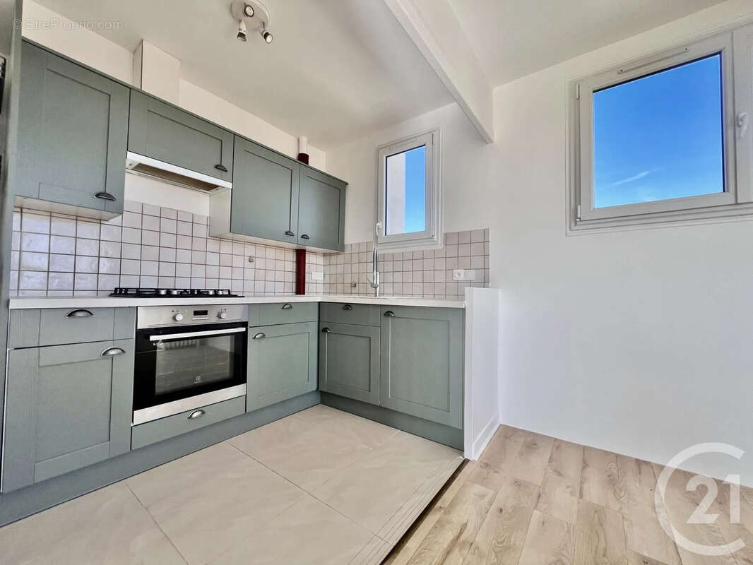 Appartement à FONTAINEBLEAU
