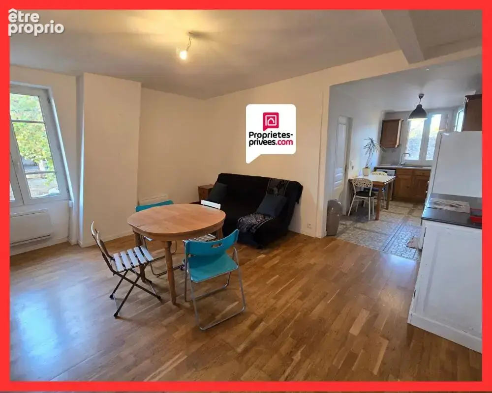 Appartement à SAULX-LES-CHARTREUX