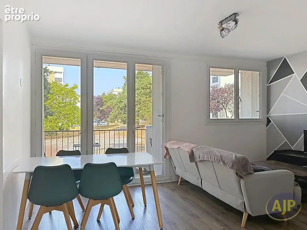 Photo Appartement à Cholet au prix de 129 060€