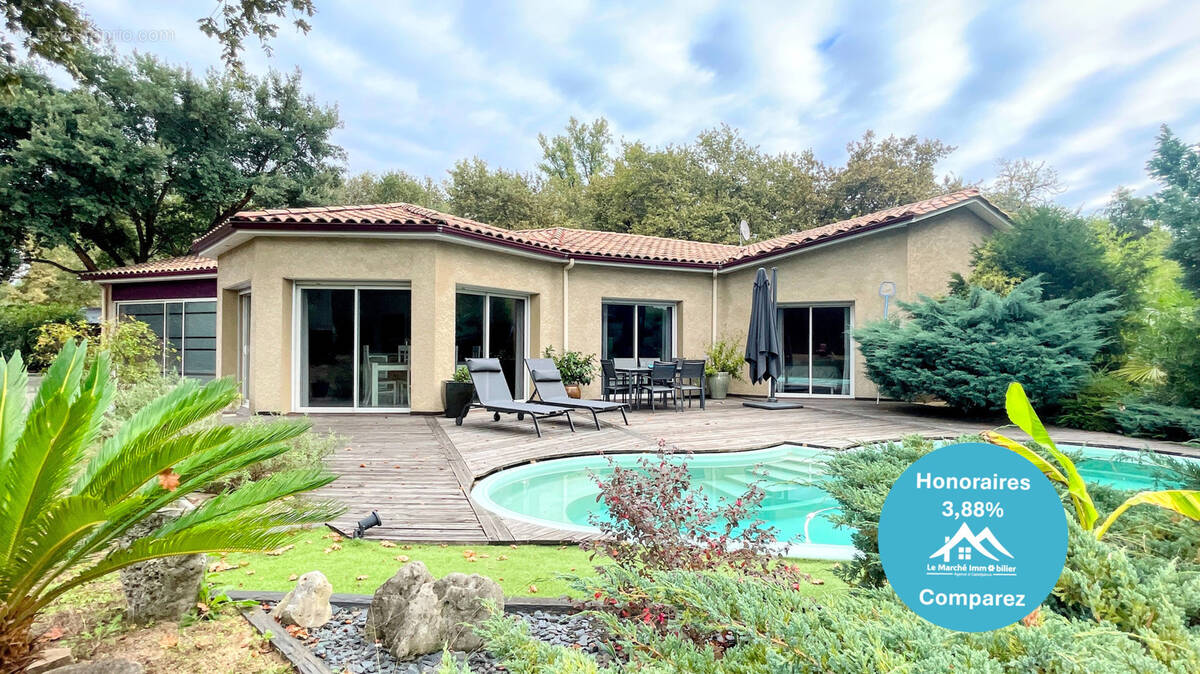 Maison à CASTELJALOUX