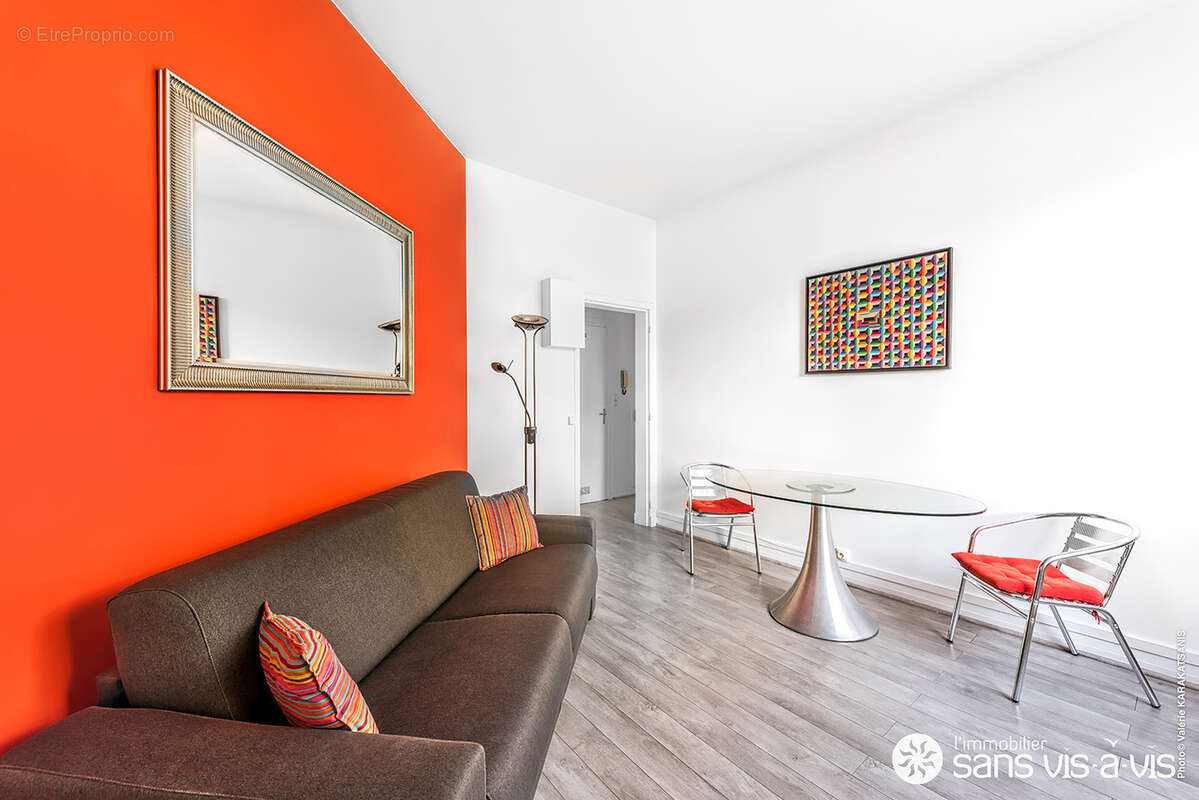 Appartement à NEUILLY-SUR-SEINE