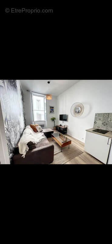 Appartement à MARSEILLE-1E