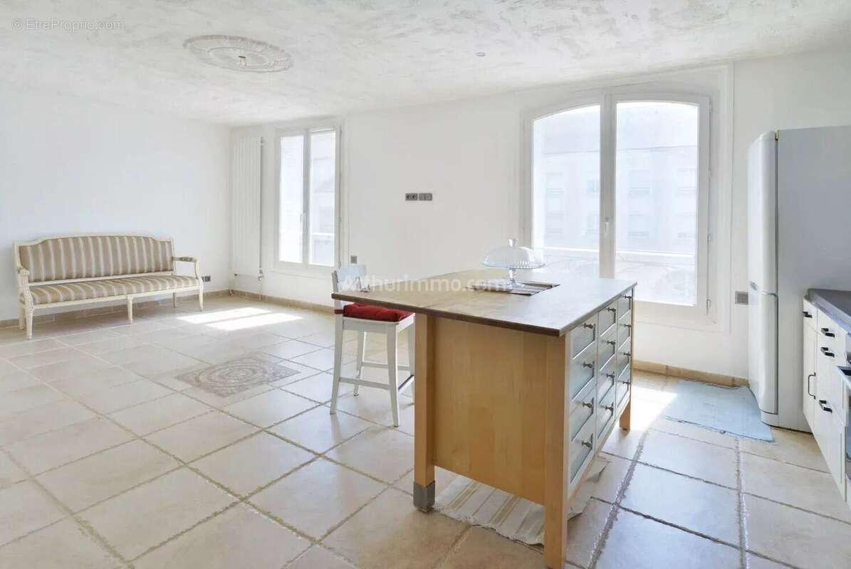 Appartement à VILLENEUVE-SAINT-GEORGES