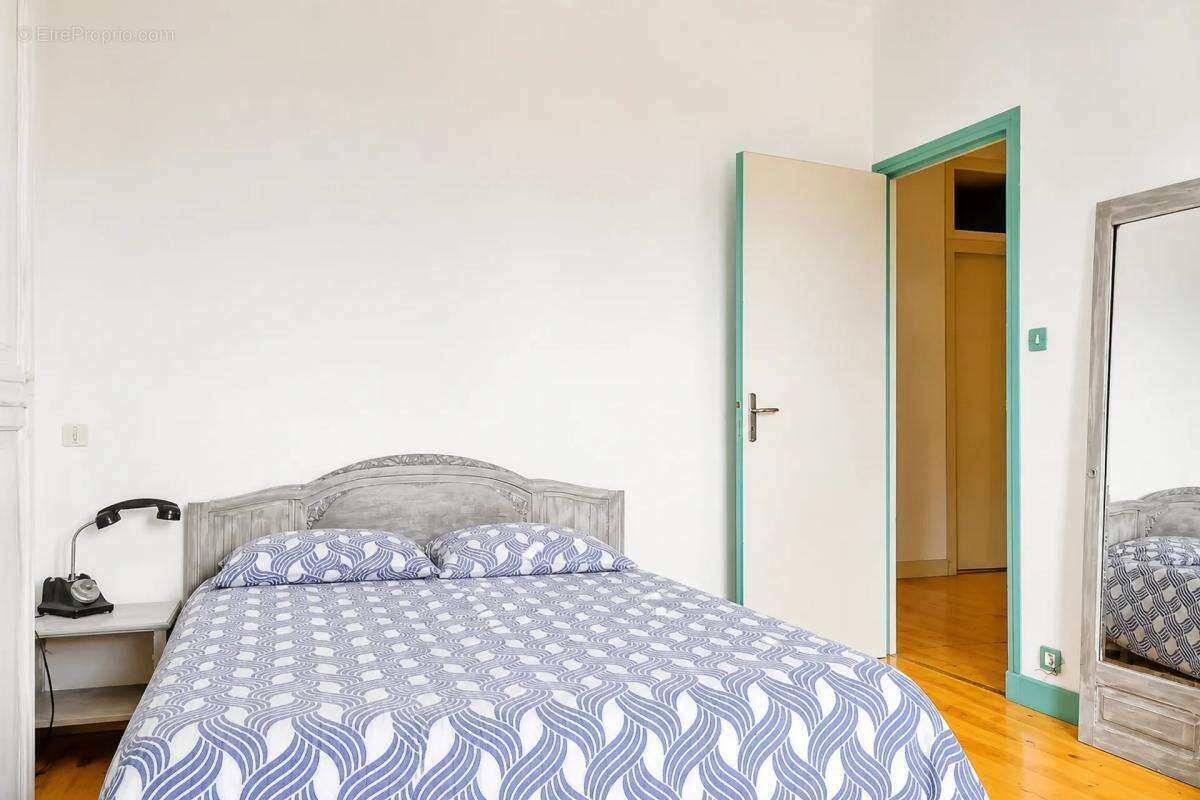 Maison de maître de 222m² à Pergain-Taillac - photo 45