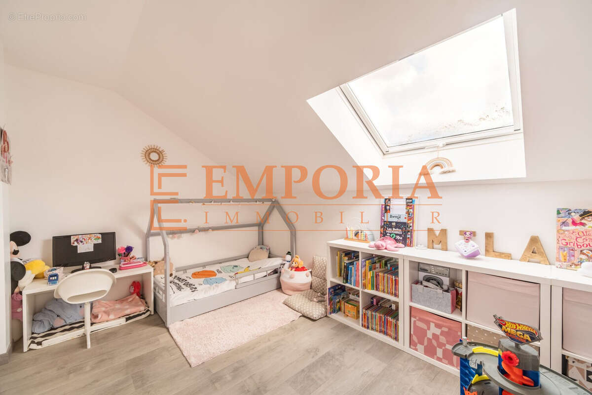 Appartement 77 m² à Galfingue  - photo 9