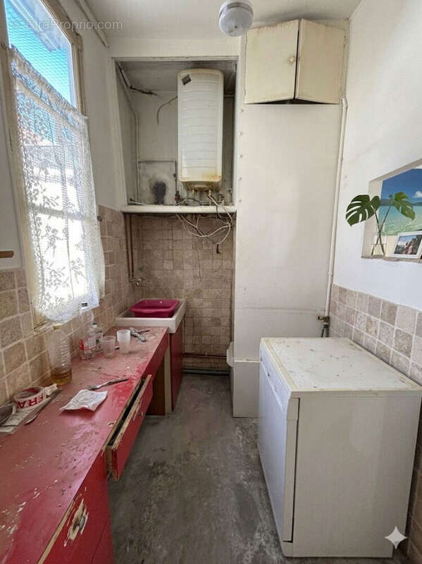 Appartement à PARIS-18E