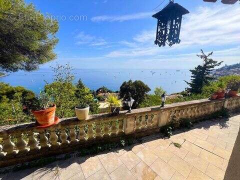 Maison à ROQUEBRUNE-CAP-MARTIN