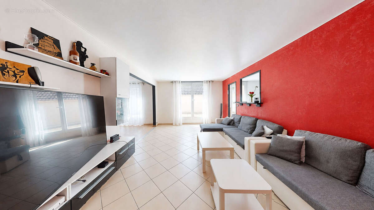 Appartement  4 pièce(s) 90.6 m2 - photo 2