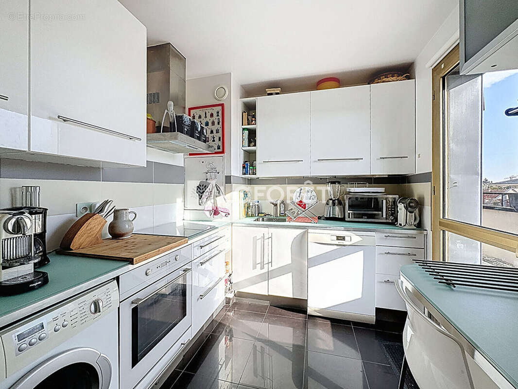 Appartement à SURESNES