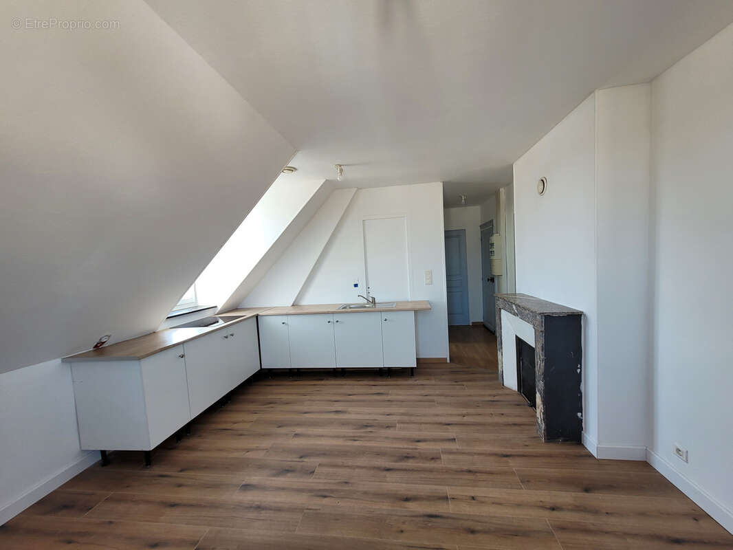 Appartement à AUNEAU