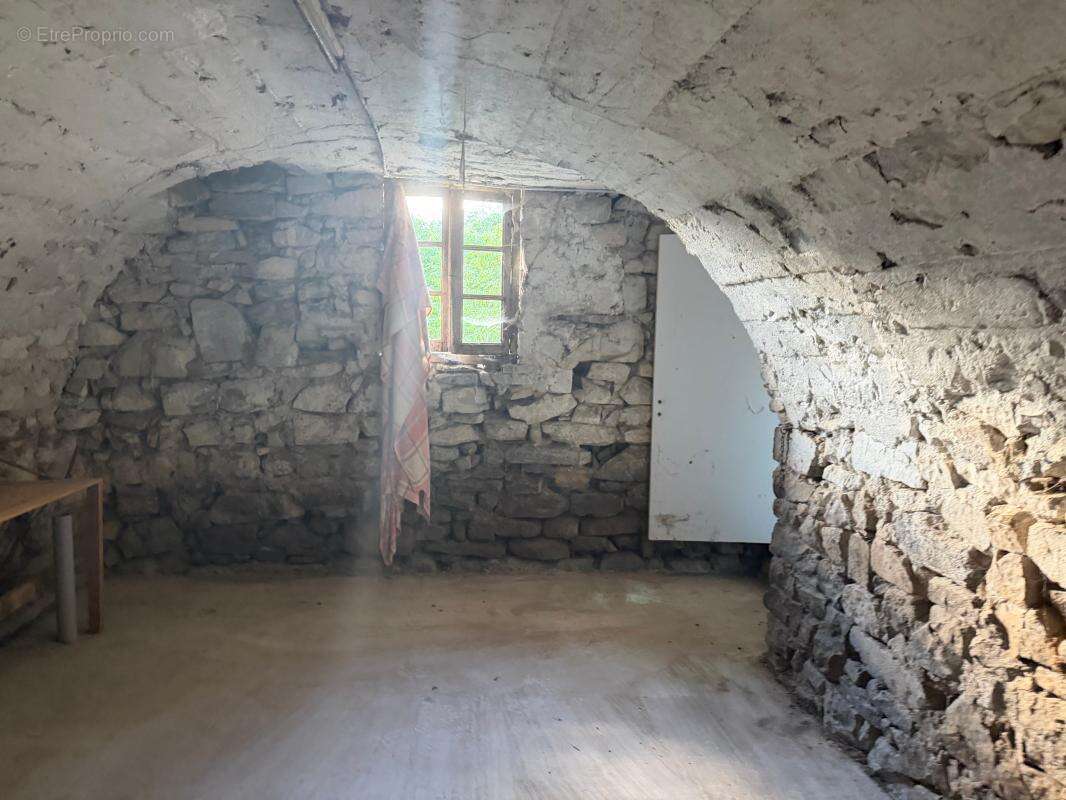 Maison à LAGORCE