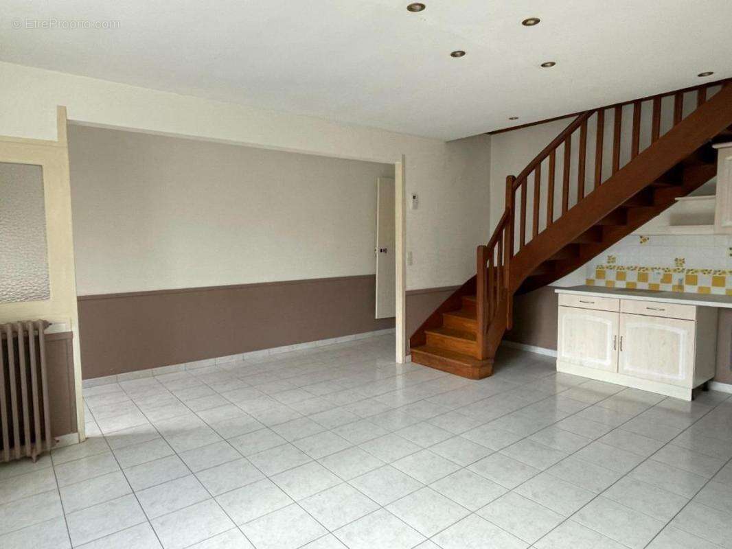 Maison à SAINT-PERE