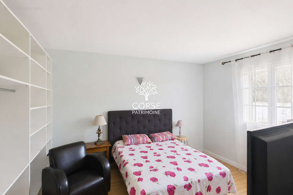Maison de type 4 de 125 m2 sur 1500m2 de terrain - photo 8