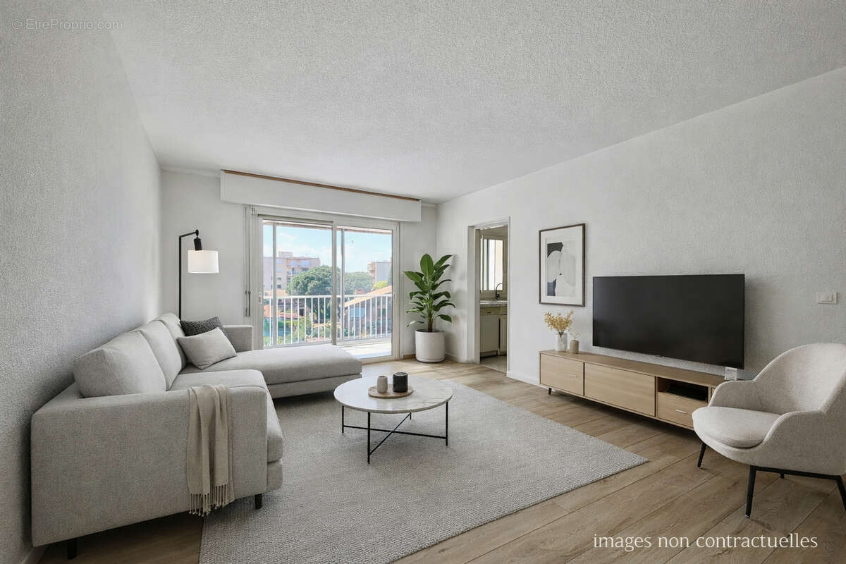 Appartement à FREJUS