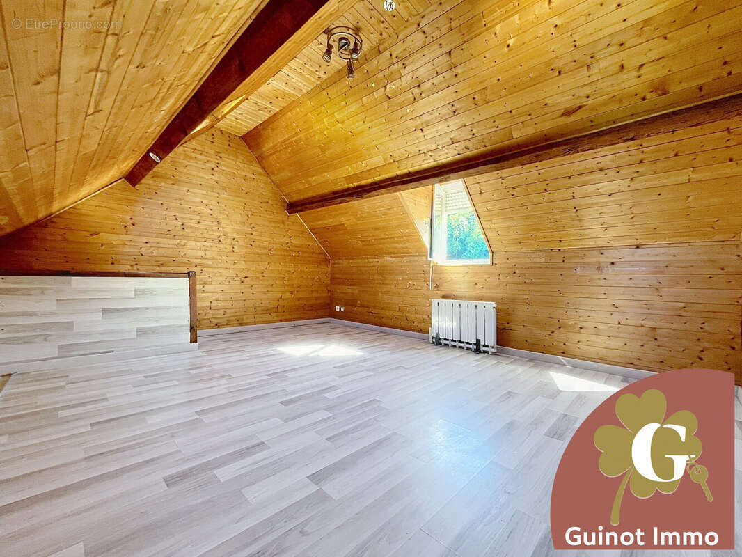 Maison à LILLEBONNE