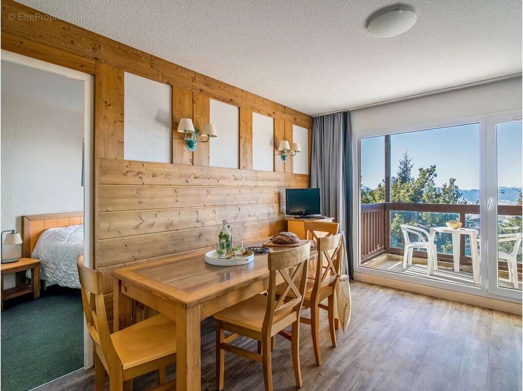 Appartement à FONT-ROMEU-ODEILLO-VIA