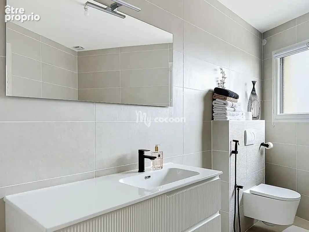 Maison  - T5 - 113 m² - photo 6