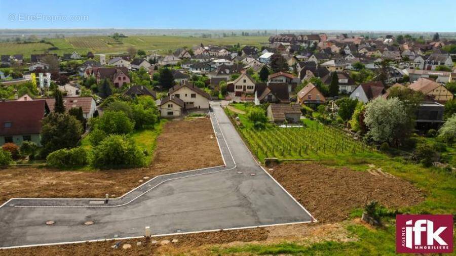 Terrain à PFAFFENHEIM