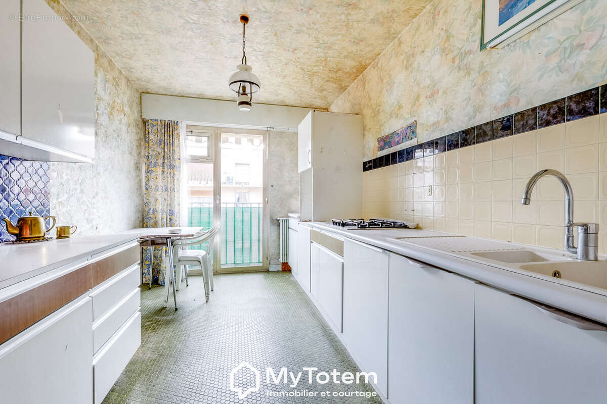 Appartement à VERSAILLES