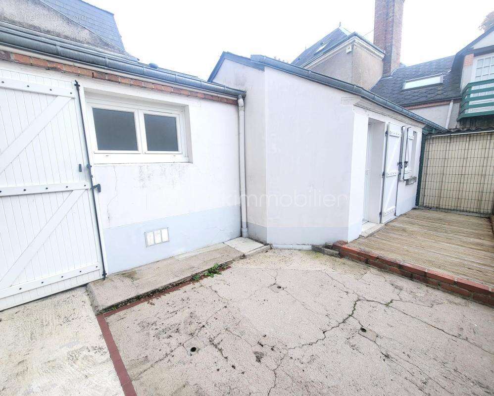 Appartement lumineux avec jardin – Emplacement idéal en centre-ville - photo 7
