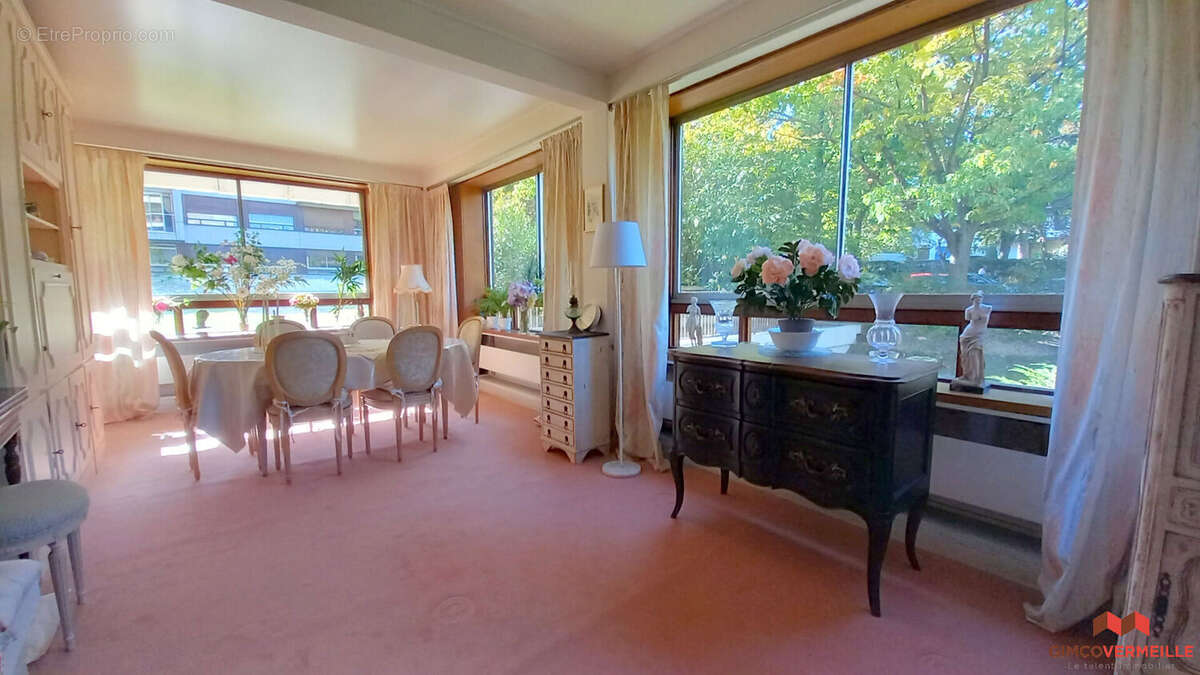 Appartement à LOUVECIENNES