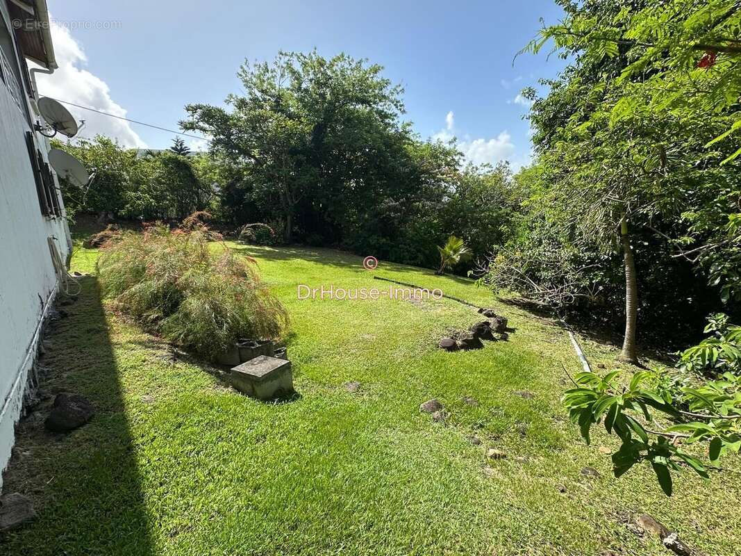 Maison à CASE-PILOTE