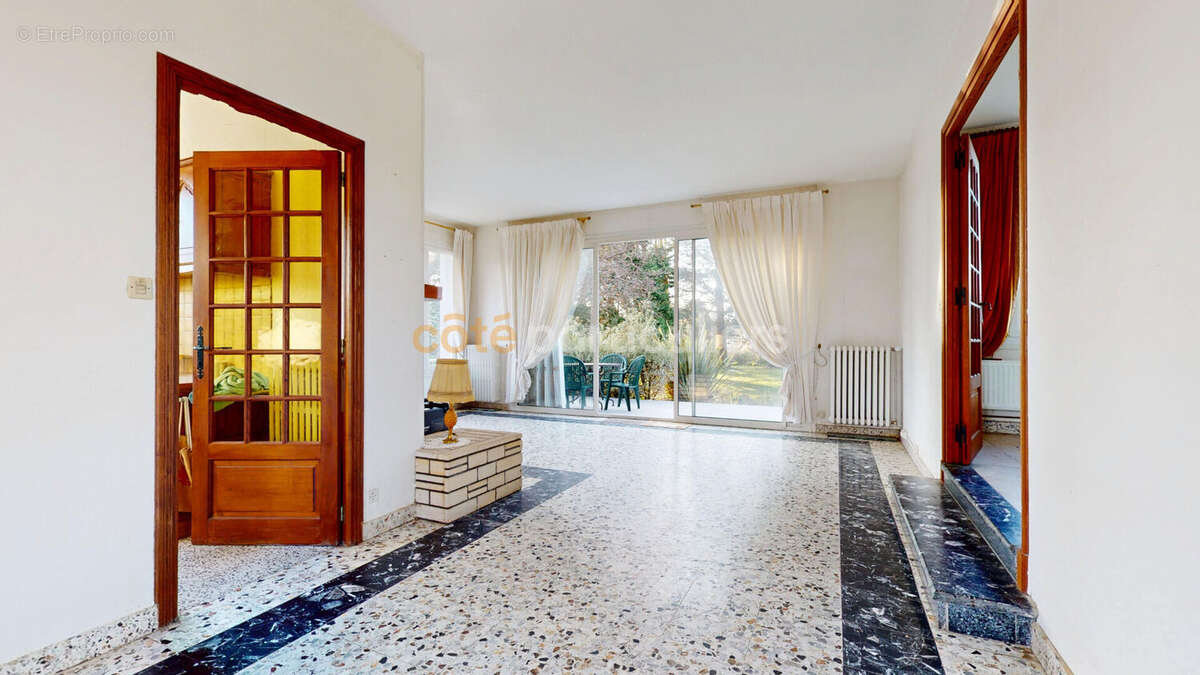 Maison à AGON-COUTAINVILLE