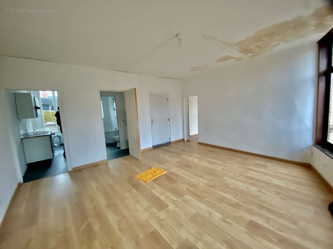 Appartement à vendre coeur de ville maubeuge - photo 4
