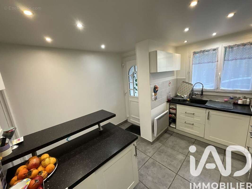 Maison 98 m² à Bondoufle  - photo 8