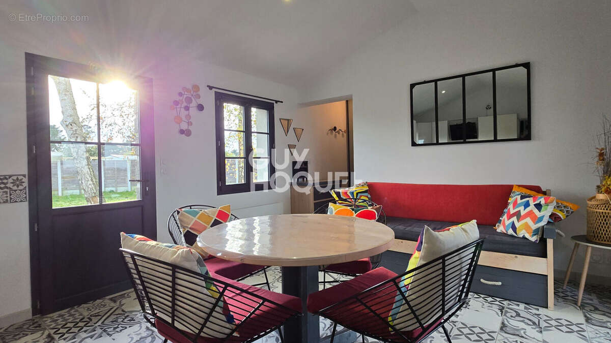 Maison à SAINT-HILAIRE-DE-RIEZ