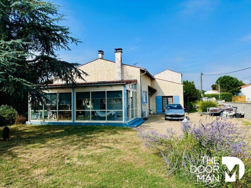 Maison à SAINT-JEAN-D&#039;ANGLE