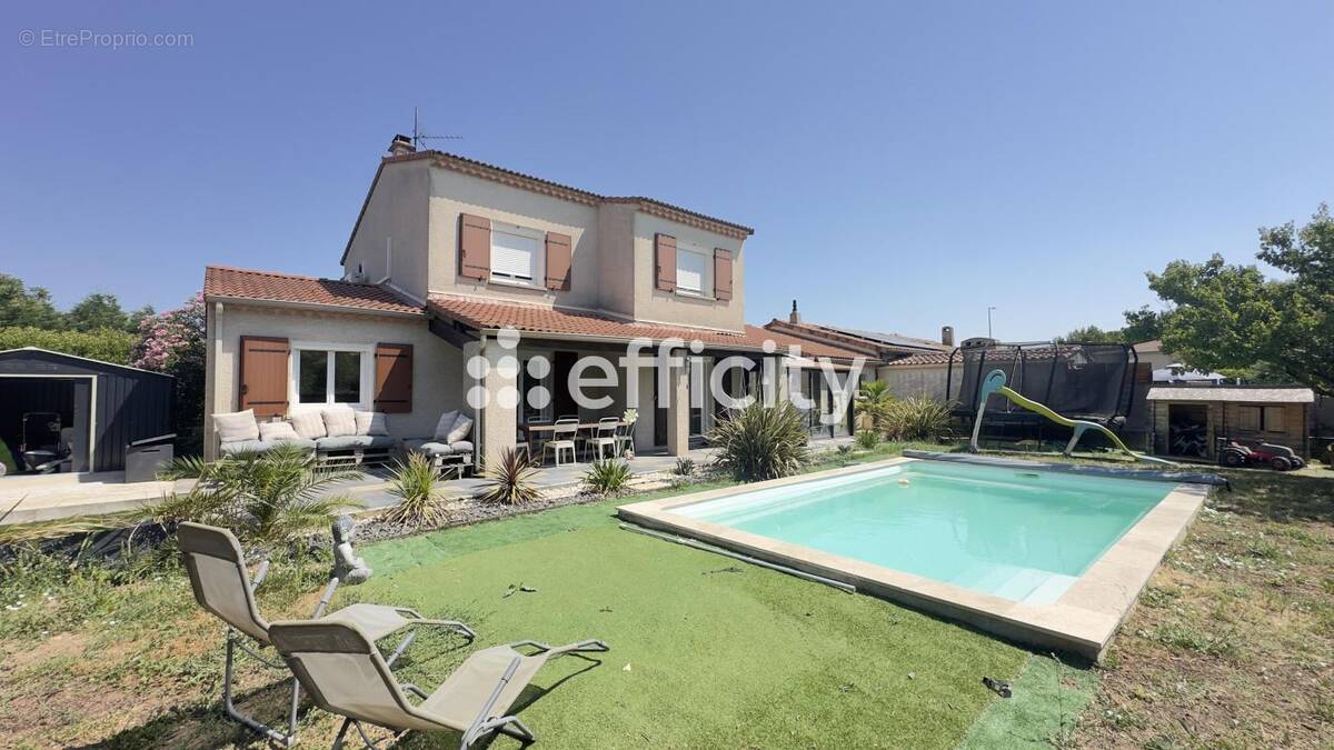 Maison à PIERRELATTE