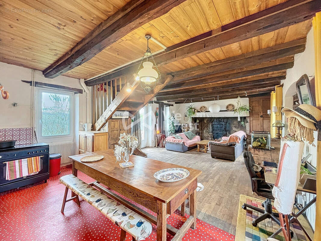 Maison à NAUVIALE