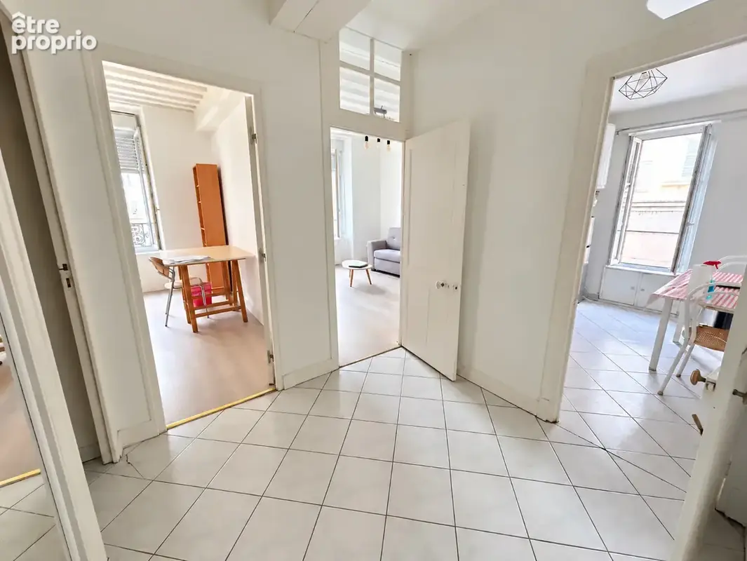 T2 coupe de cœur de 47 m2 — quartier carmes sud / bords de loire - photo 2